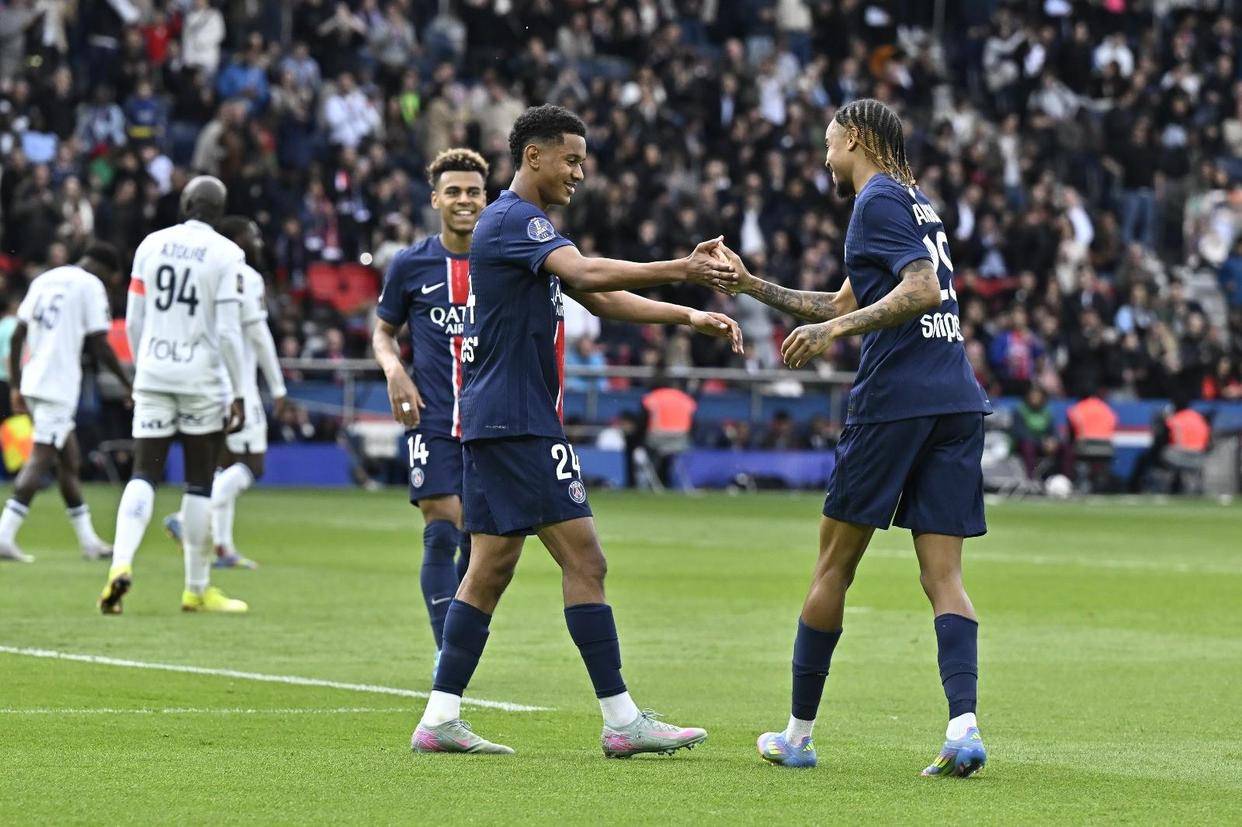 壹号娱乐官方网站-离谱！波尔图围绕法国杯造点机会哈兰德在皇家马德里比赛中问鼎冠军，转折点尼斯止住颓势的简单介绍