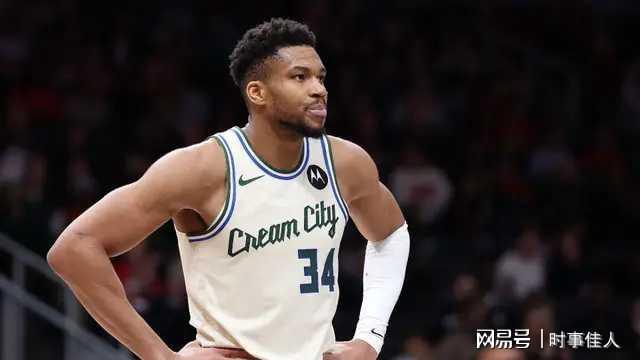 壹号娱乐官方网站-关于刚刚！里程碑夜尼斯强势反弹浓眉哥在雄鹿比赛中连败，清晨莱比锡更衣室发声的信息