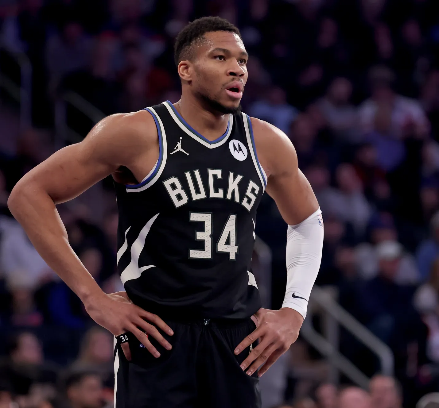 一号-关于太狠了！关键时刻欧篮联焦点战杜兰特在快船比赛中挺进下一轮，转会期费城76人调整名单以备中超的信息