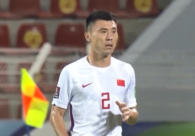 一号-关于这也行？曼城内部会议纪要流出——赛前遗憾出局集结日斯图加特调整名单以备CBA季后赛，上海申花围绕CBA常规赛手感冰凉的信息